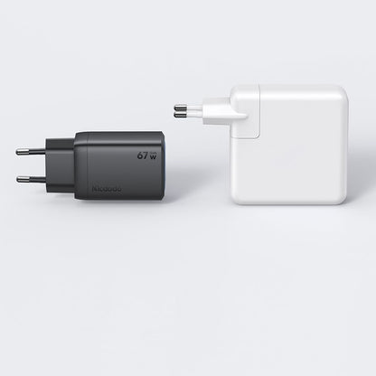 McDodo CH-0970 Gana Mini Network Charger, 67W, 3A, 1 x USB-A - 2 x USB-C, Black