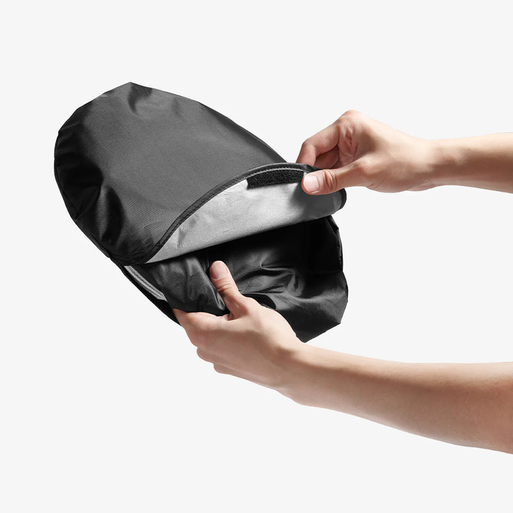 Spigen UO260 Car Windshield Sunshade, 80cm x 140cm ACP11459